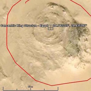 Concentric_Ring_Structure_Egypt_02.jpg
