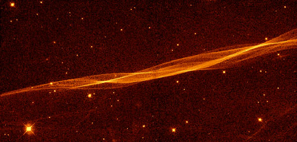 Domingos - Trocar ideias s/ teoria do Universo Elétrico Cygnus_loop_Veil_600x288