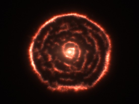 “Hairy ring” and “sputtering spiral” around the star R Sculptoris. Consensus theories shuffle shells. Credit: ALMA (ESO/NAOJ/NRAO)