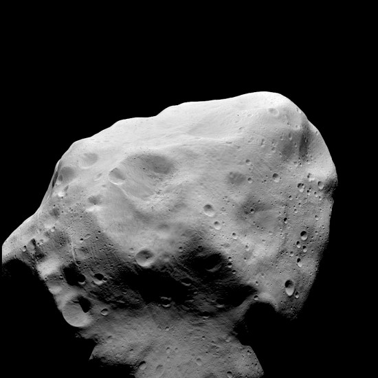 Asteroid 21 Lutetia from the Rosetta Cometary Probe. Credit: NASA/JPL