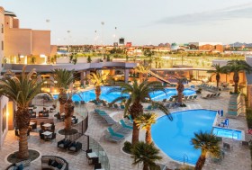 Sheraton Exterior pools