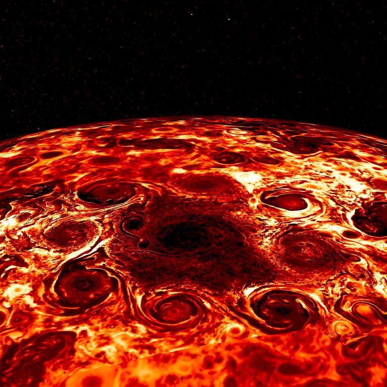 Charge Separation on Jupiter The Thunderbolts Project???